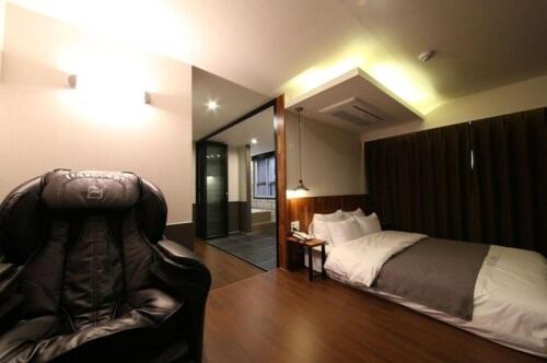 Hotel Chicago Changwon Eksteriør billede