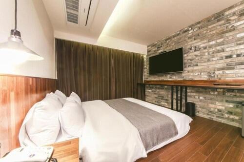 Hotel Chicago Changwon Eksteriør billede