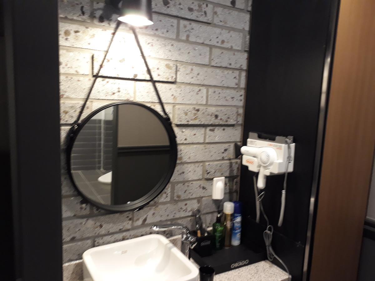 Hotel Chicago Changwon Eksteriør billede